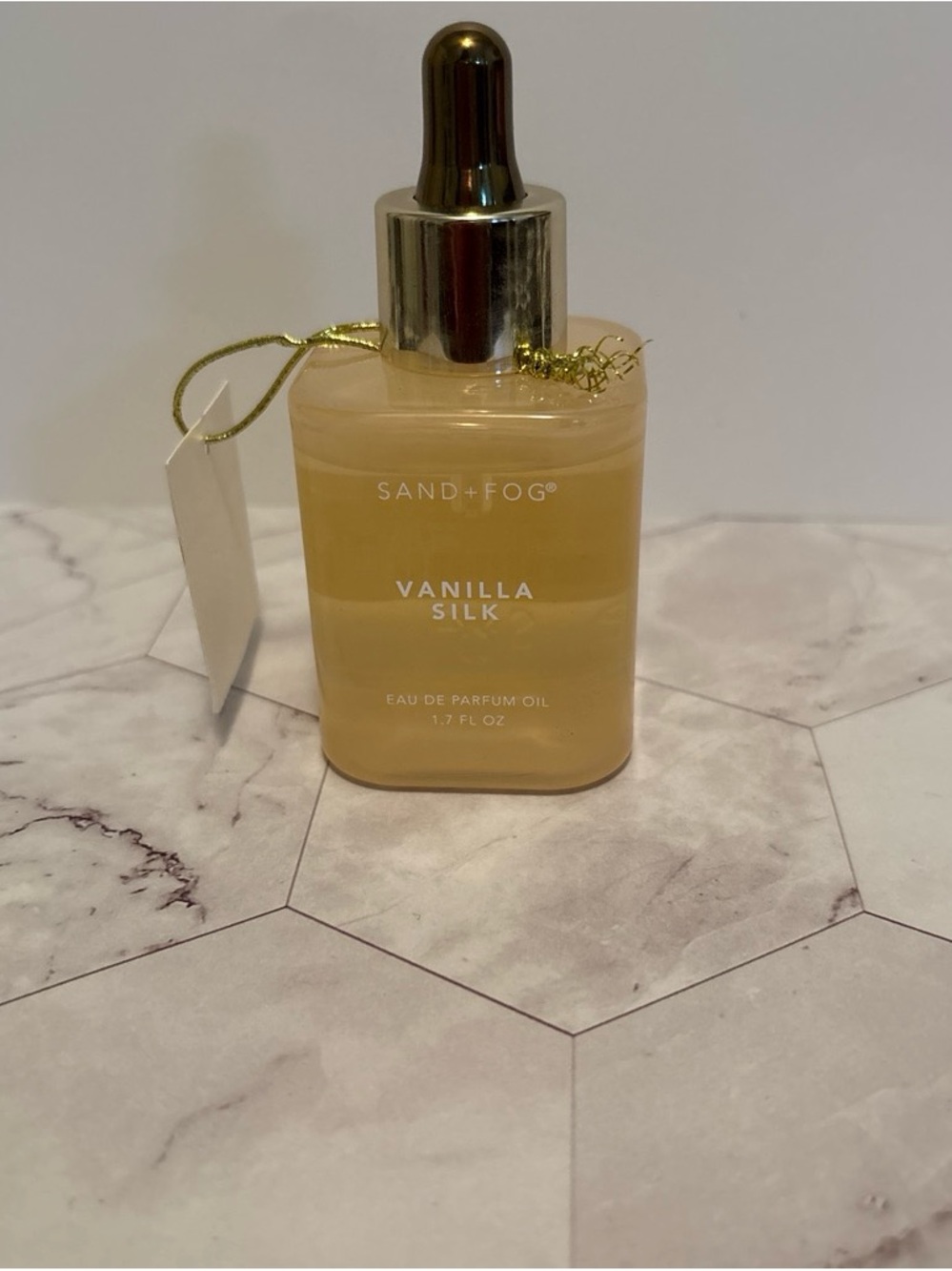 Sand + Fog Vanilla Silk perfume oil
